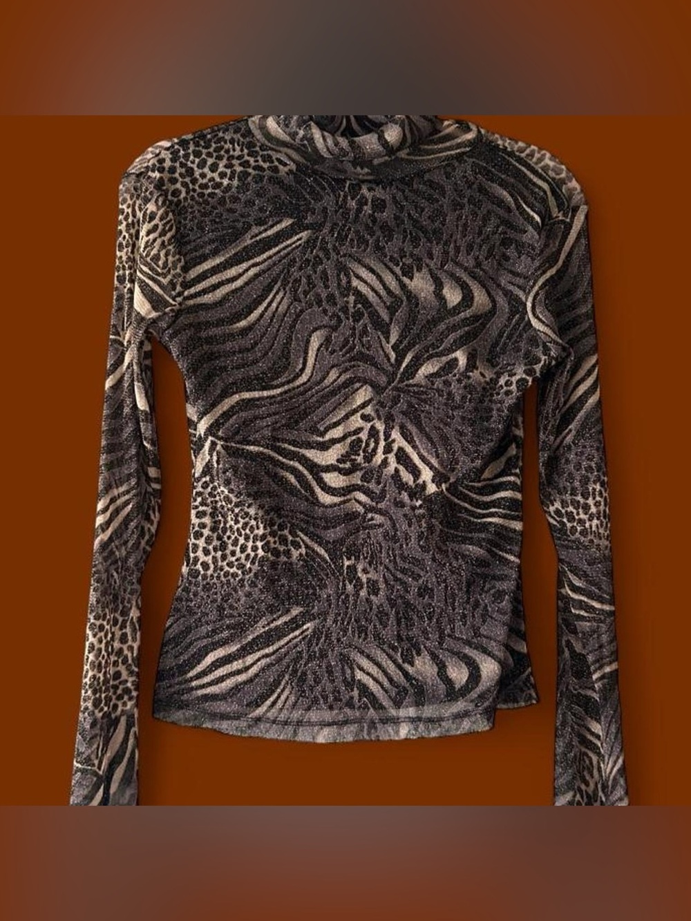 Women's Black & Cream Animal-Print Long Sleeve Turtleneck Top